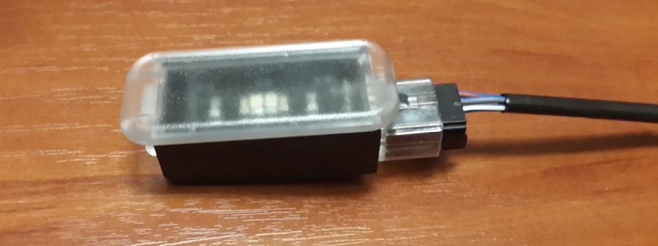 A8 LED, підсвічування ніг. 5