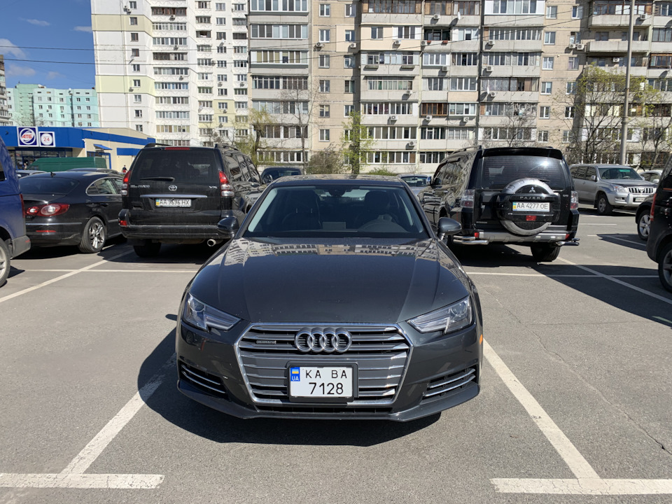 Встановлення решітки радіатора від RS4 4