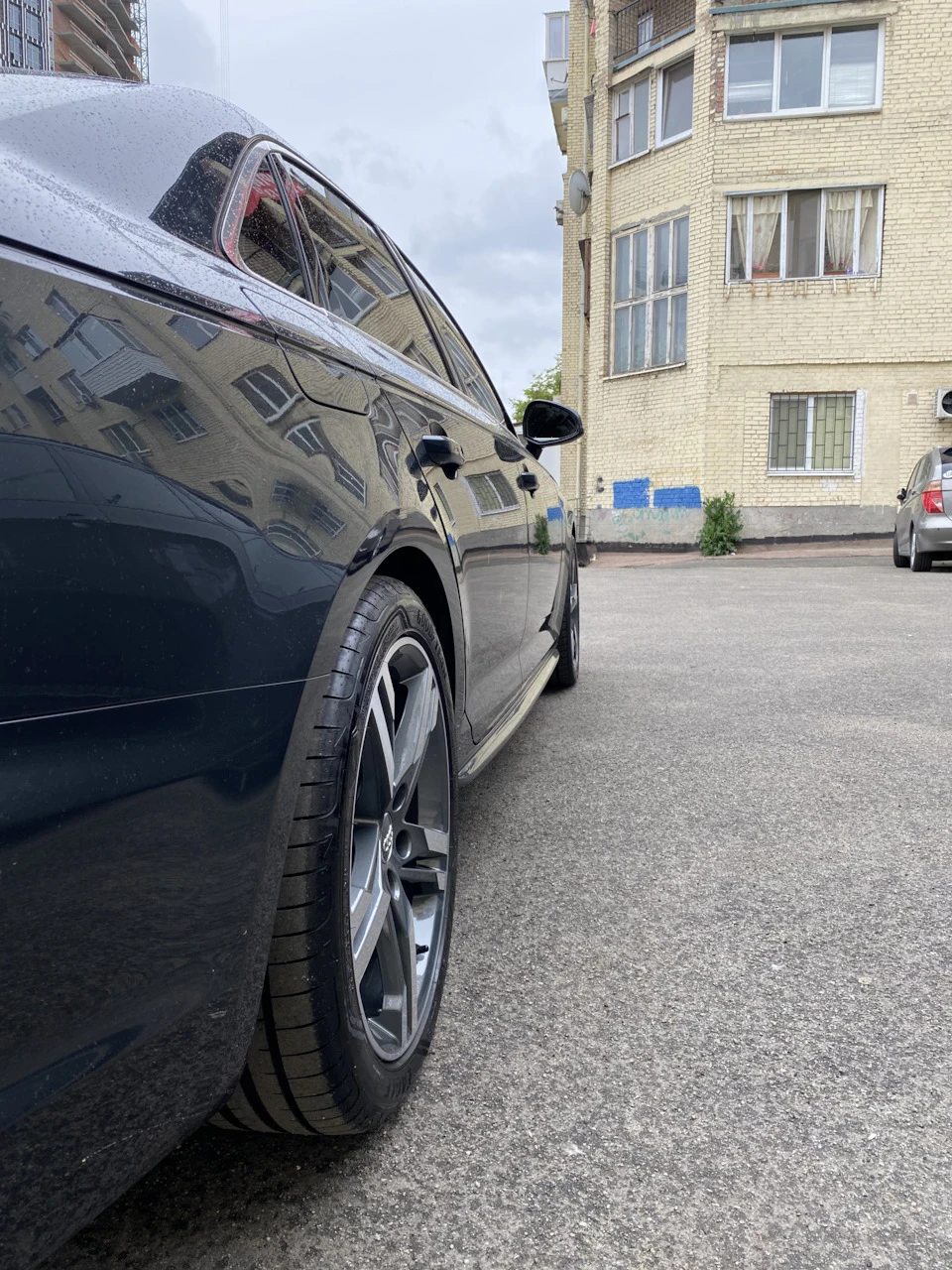 Колісні проставки