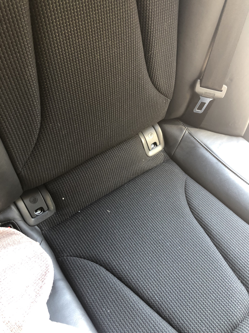 Заглушки isofix 5
