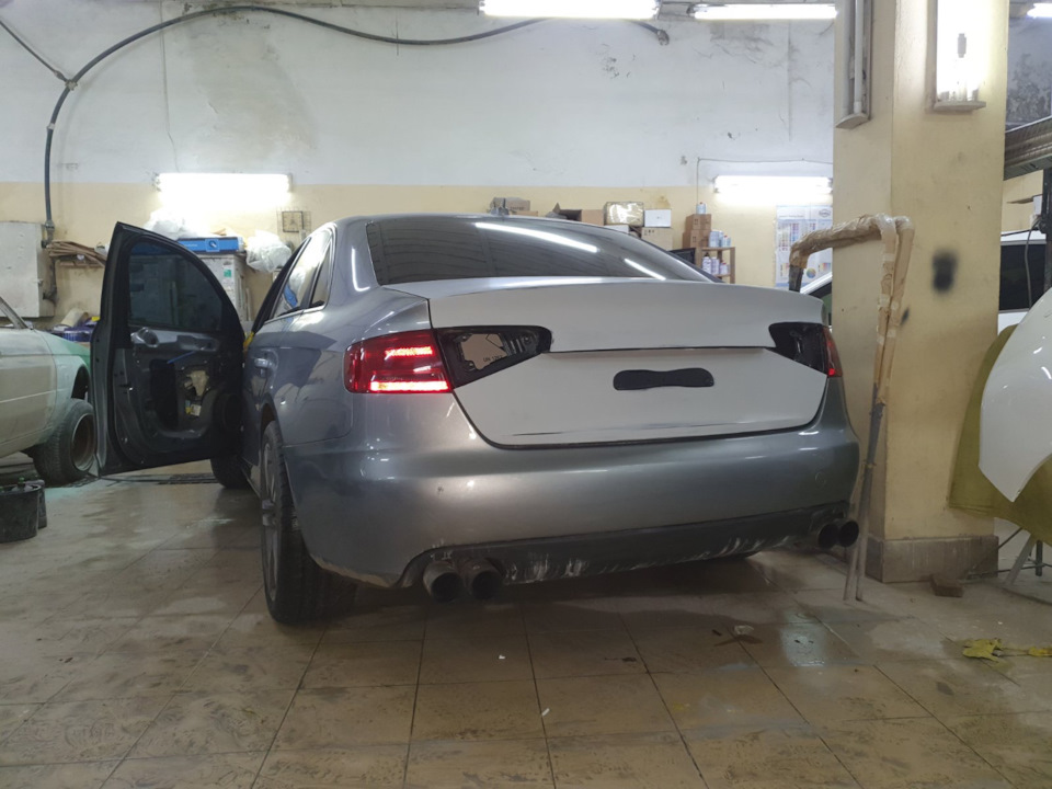 Facelift a4b8 продовження 3