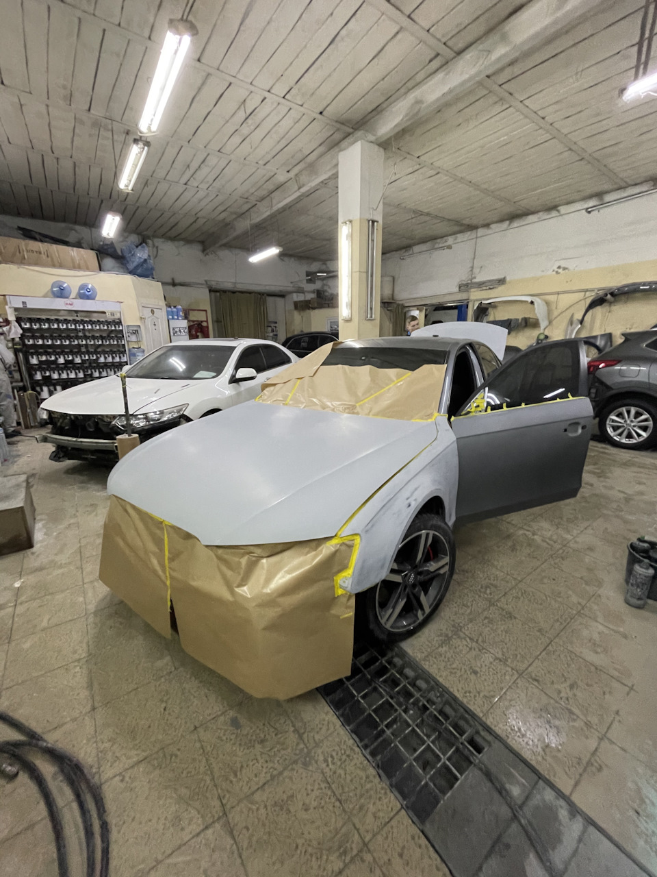 Facelift a4b8 продовження 2
