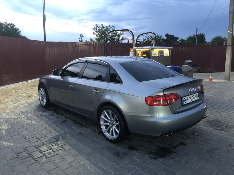 Роздвоєння вихлопу A4B8 2