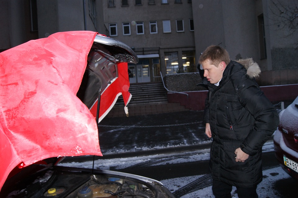 Випуск СМ та ВВП 2013 2
