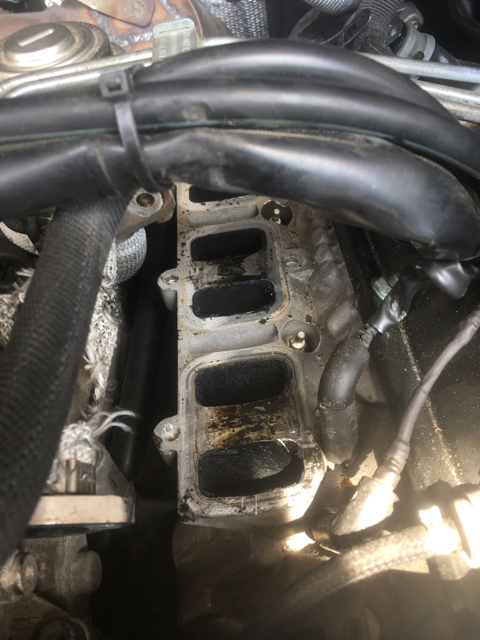 Чистка впускного колектора 2,5 TDI 3
