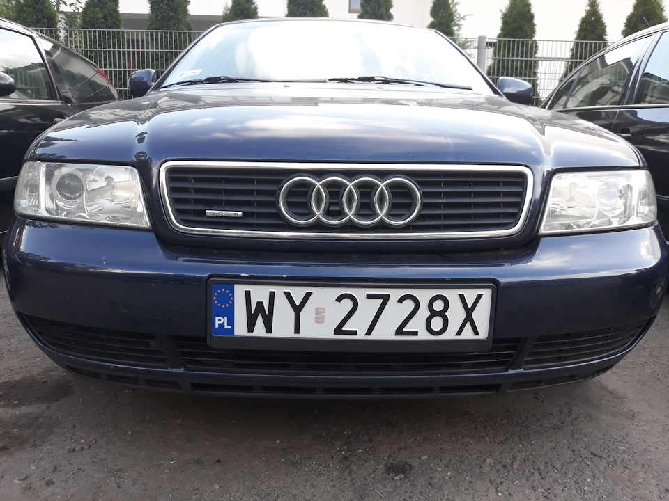 Значок Quattro на решетку. Теперь верно 5