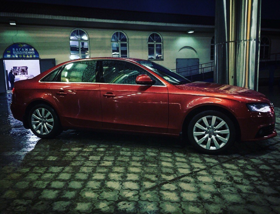 Audi A4 3.2 QUATTRO 5