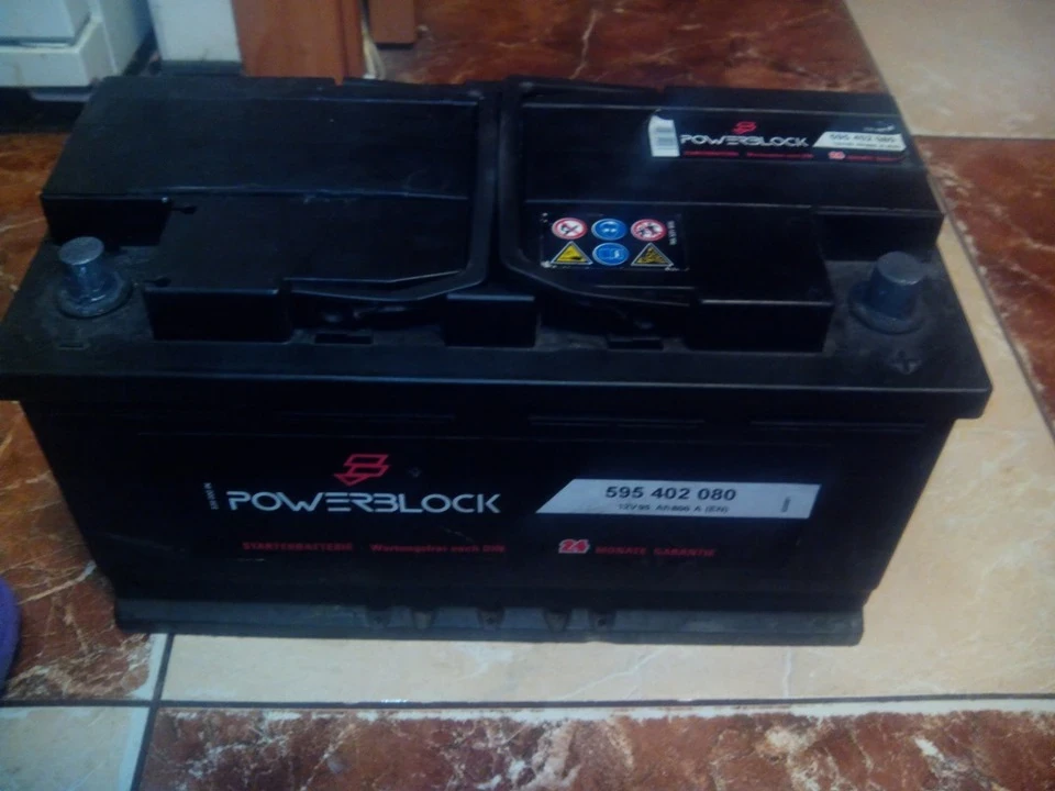 Кому АКБ (акумулятор) Powerblock 12V95 (Ah800)?