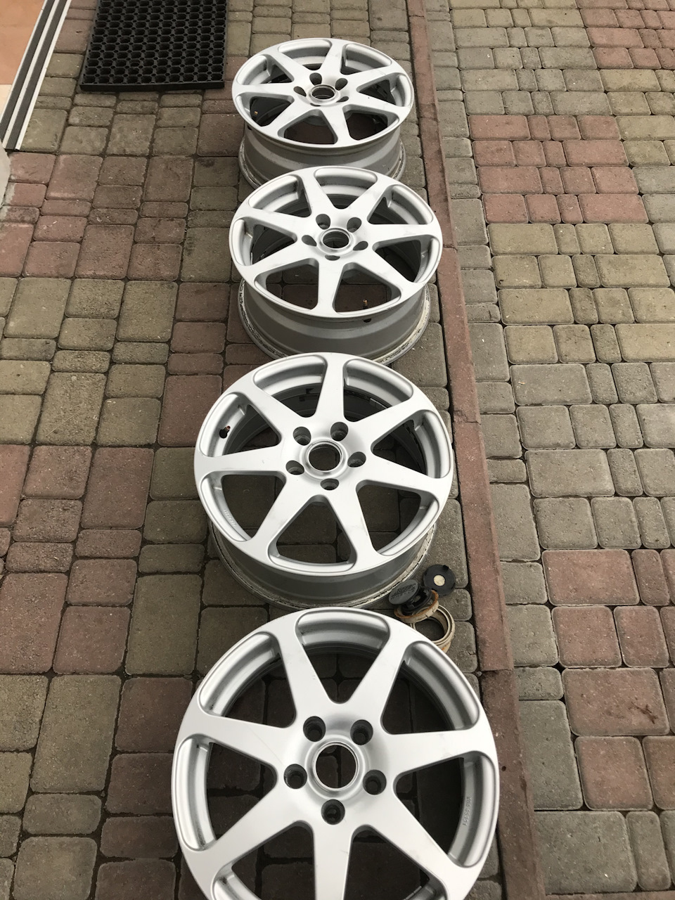 Artec Wheels 1