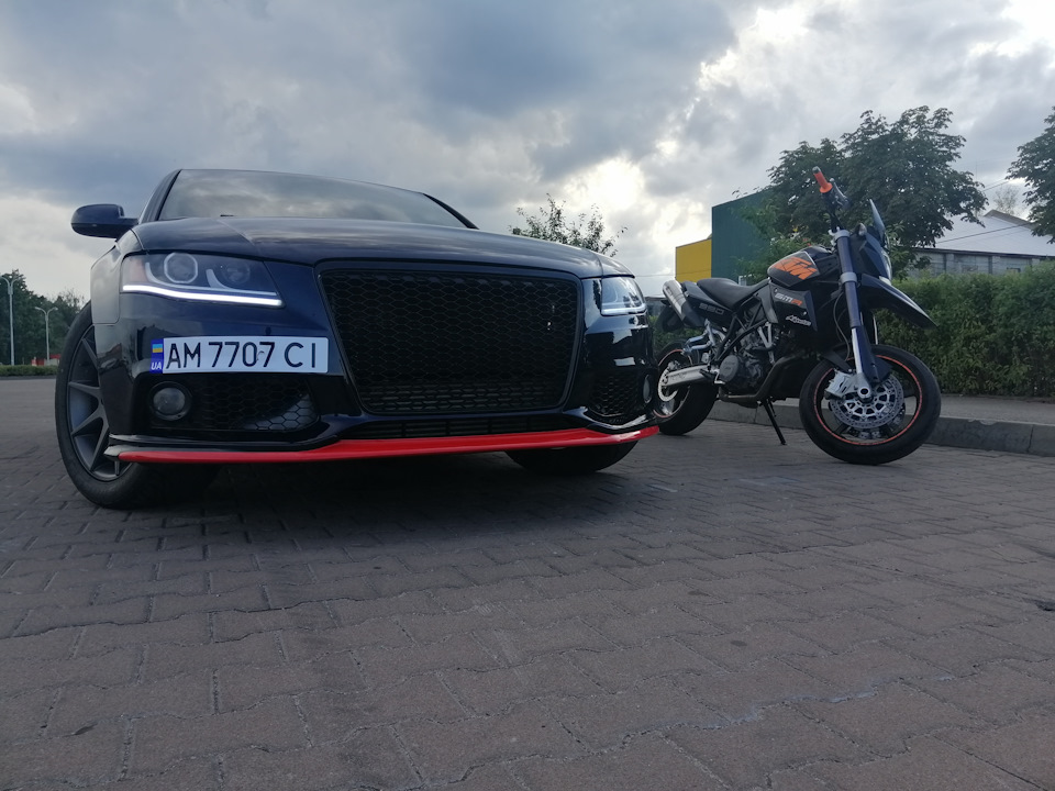 Покатушки з кентюлею на КТМ990 5