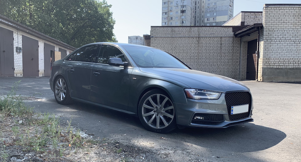 Грати RS4 look 1