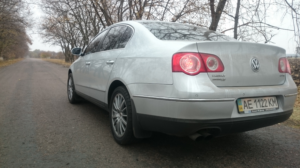 Порівнюємо Volkswagen Пассат В6 проти Ауді А4 В8. 4
