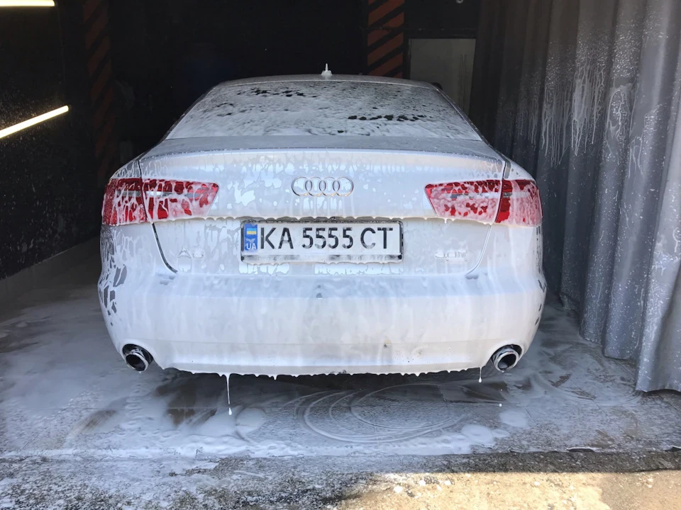 У мене новий автомобіль.