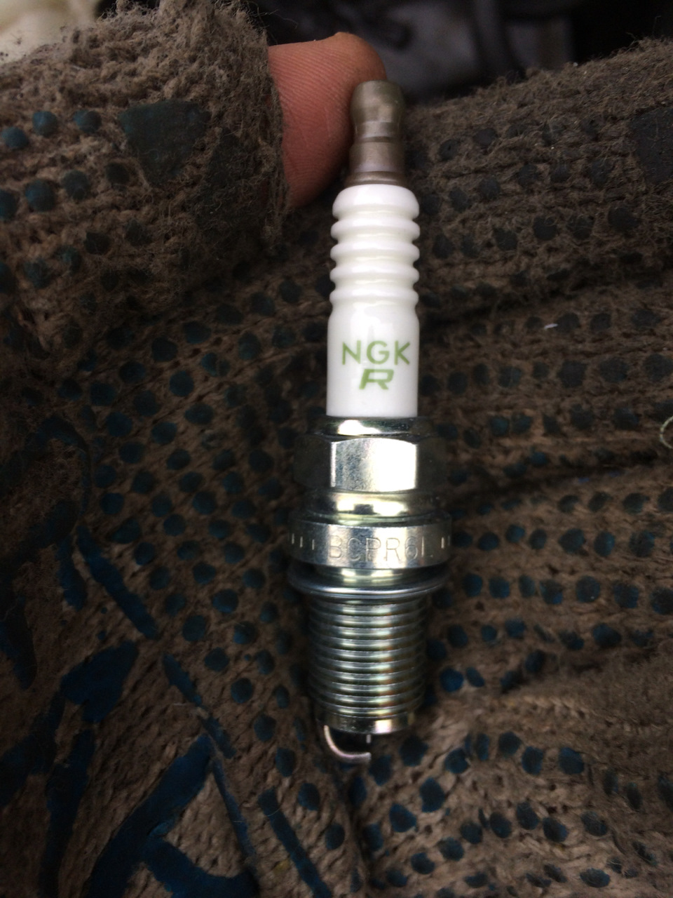 NGK R 1
