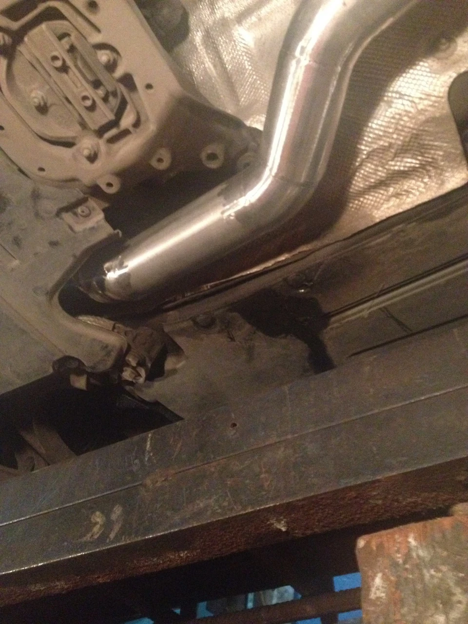 Downpipe custom-made }