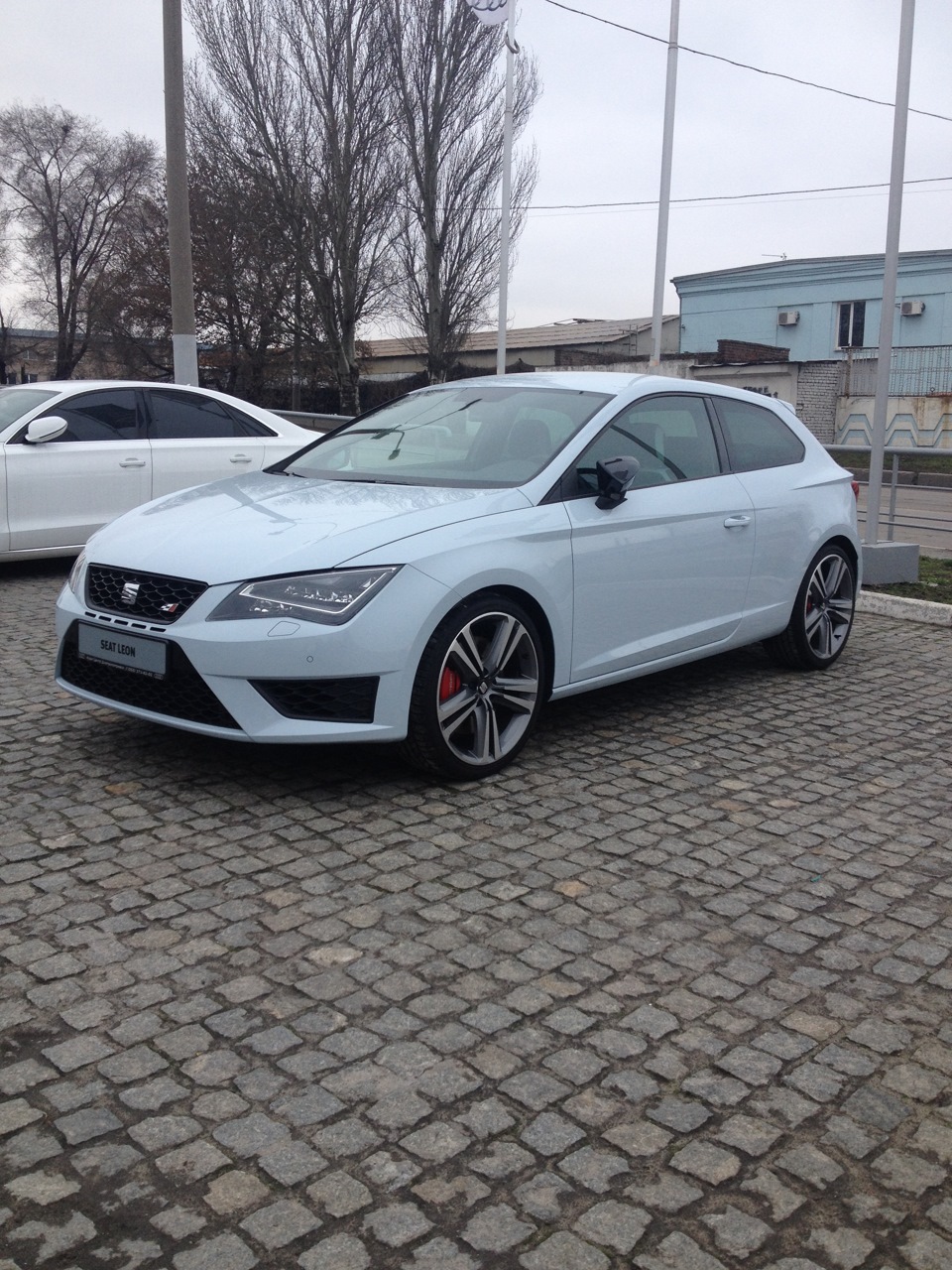 SEAT LEON CUPRA R280 1
