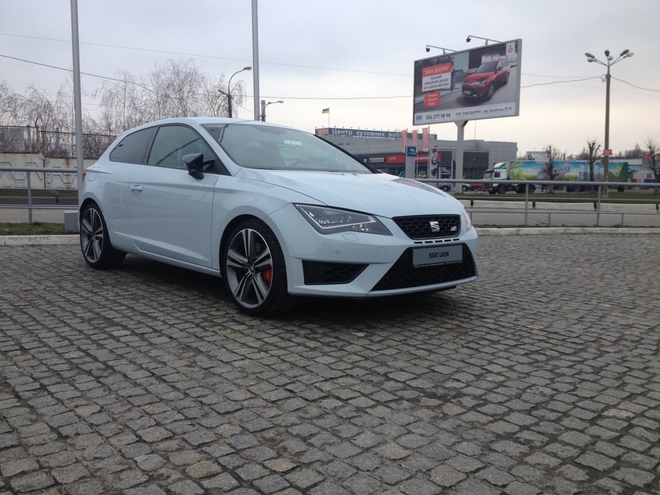 SEAT LEON CUPRA R280 3