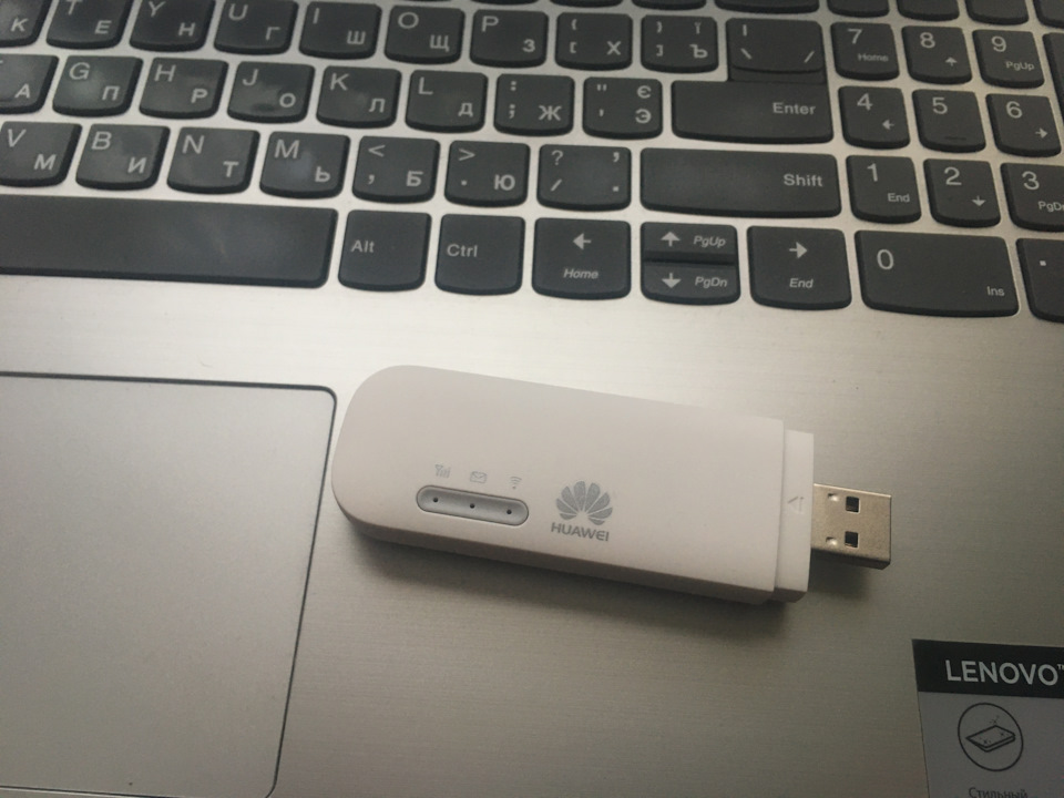 Huawei E8372h-153 4G Wi-Fi роутер-модем в машину 2