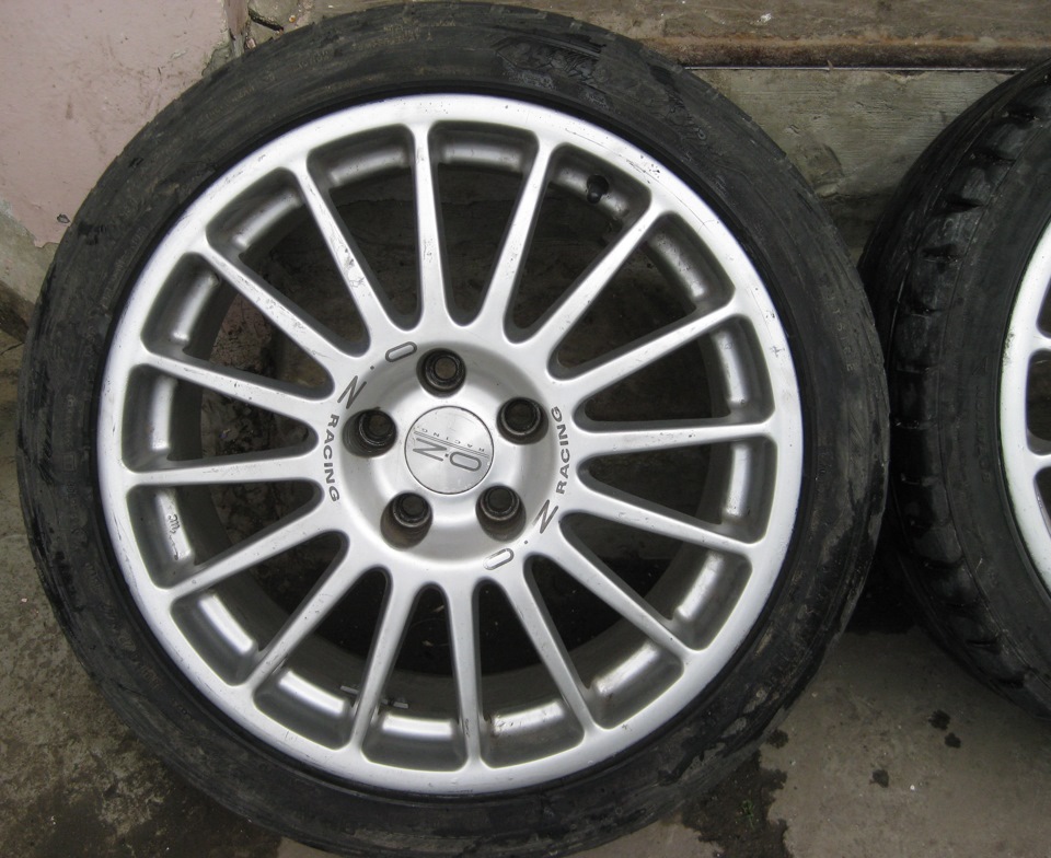 Продаю Oz Superturismo GT ET35 5x112 1