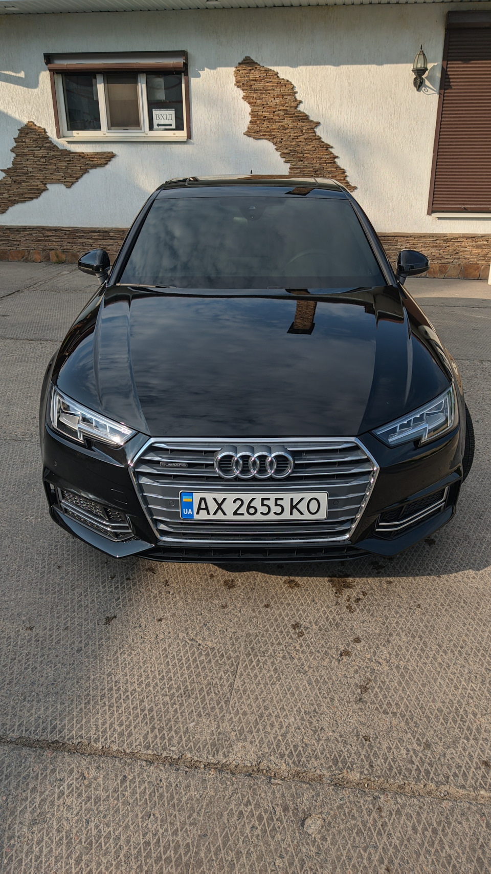 Продаж машини Audi A4 B9 Quattro 2017 2