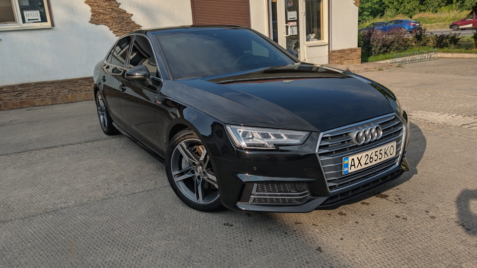 Продаж машини Audi A4 B9 Quattro 2017 5