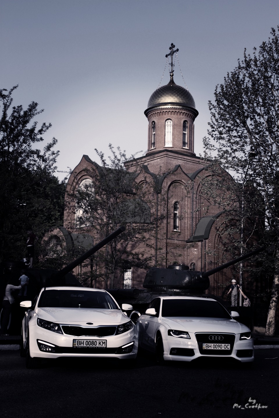 A4 vs Optima 2