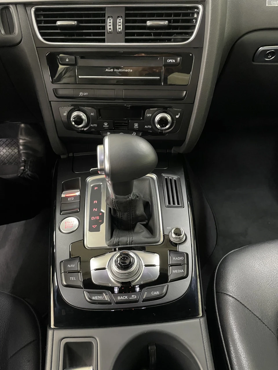 КРУЛЬ, РУЧКА КПП, ПЕДАЛІ RS5