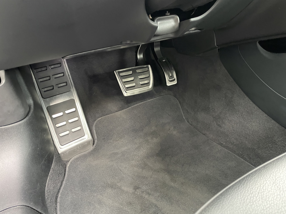 КРУЛЬ, РУЧКА КПП, ПЕДАЛІ RS5 5