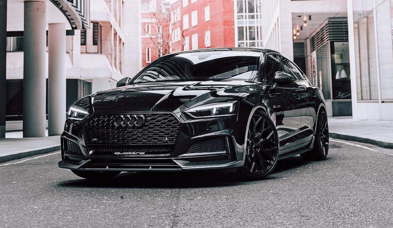 Місяць до початку / Carbon Fibre Front Splitter 1
