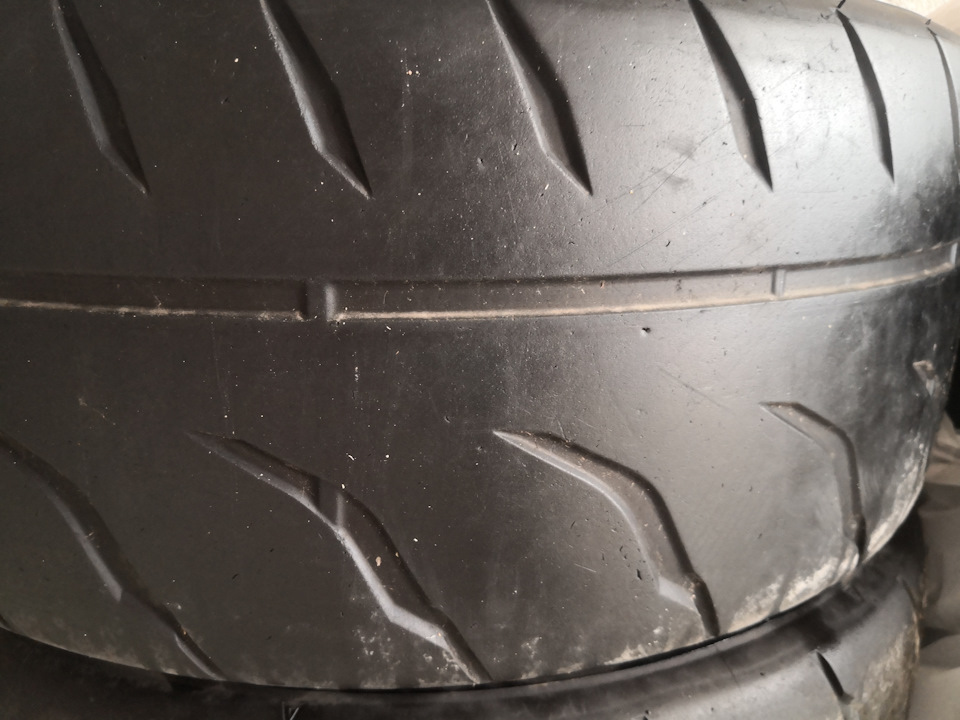 Гума на літо) Топчик Toyo r888r та Pirelli P Zero 1