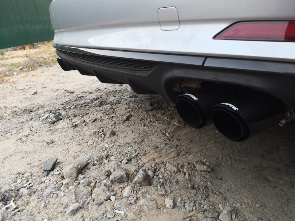 Вихлоп A5b9 Sportback : Даунпайп + заслінки + Akrapovic 1