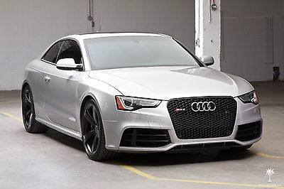 Передній бампер RS5 1