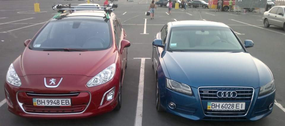 Розміри Audi проти Peugeot. 3