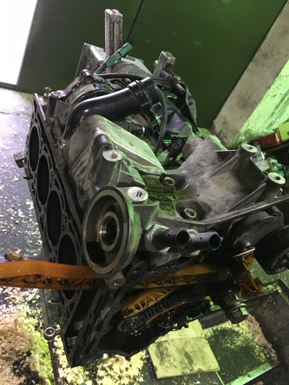У кого немає щупа на 2.0 TFSI 3