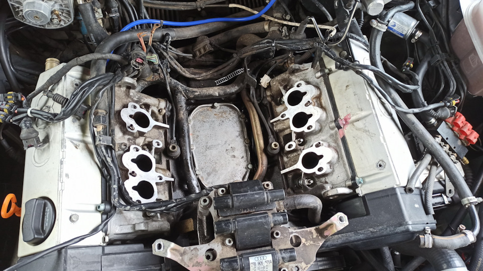 Audi C4 2.6 Впуск та Примітки 4