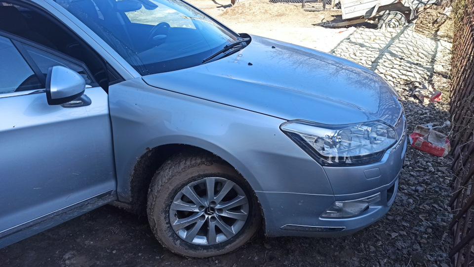 Citroen C5 2011 р. Парктронік та омивач - життя триває 2