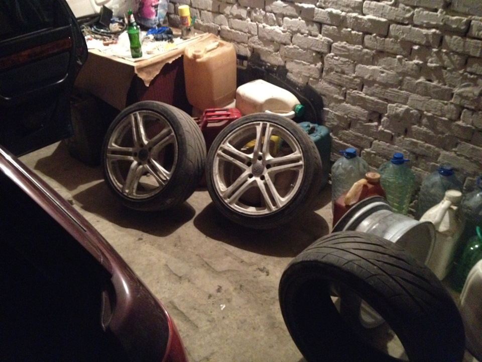 Нарешті дочекався ЇХ!)) 225/40/18 1