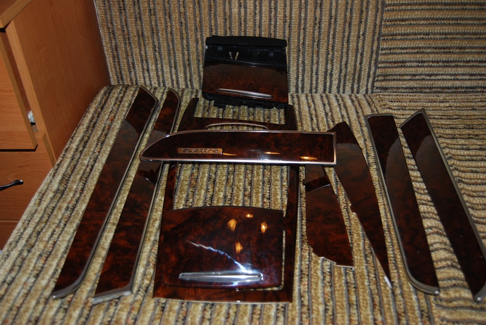 Дерево в салон 1