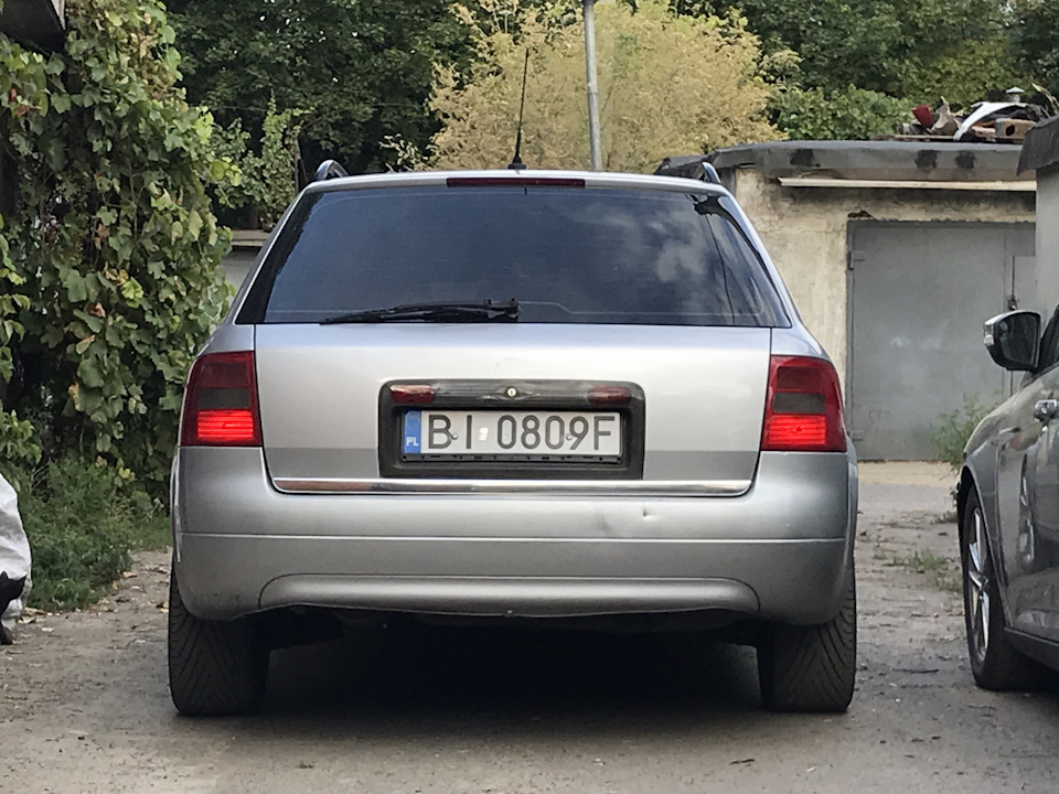 Заміна задніх ліхтарів 4