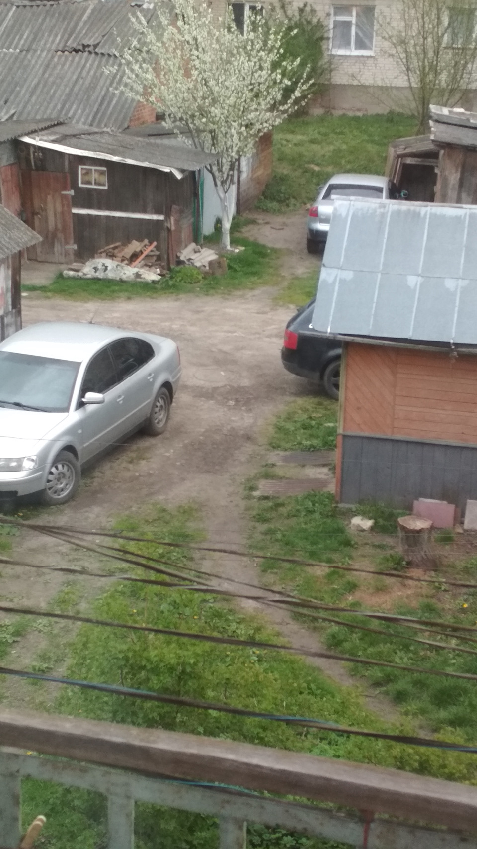 Заїхали відвідати бабусину квартиру 1
