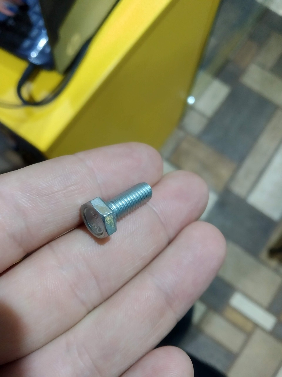 Заміна мастила в 5-ступці ZF 5HP19 FAU і дифф 1