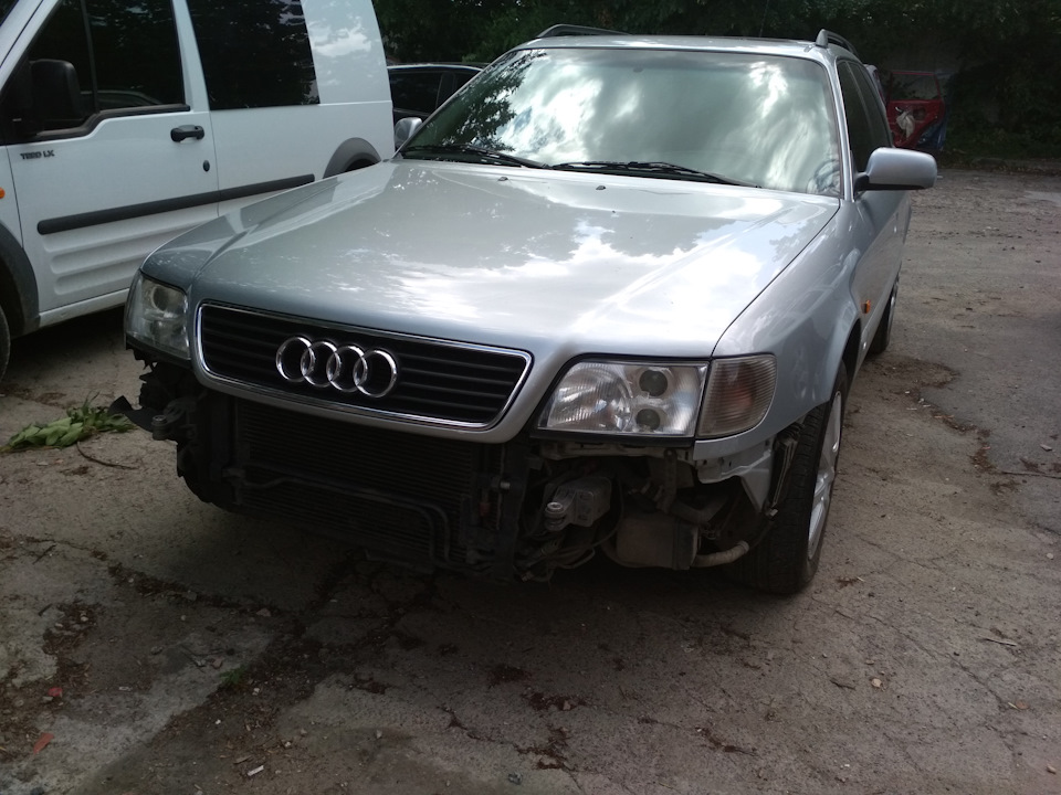 Audi A6 Hausfrau вирушила в фарбувальну 1