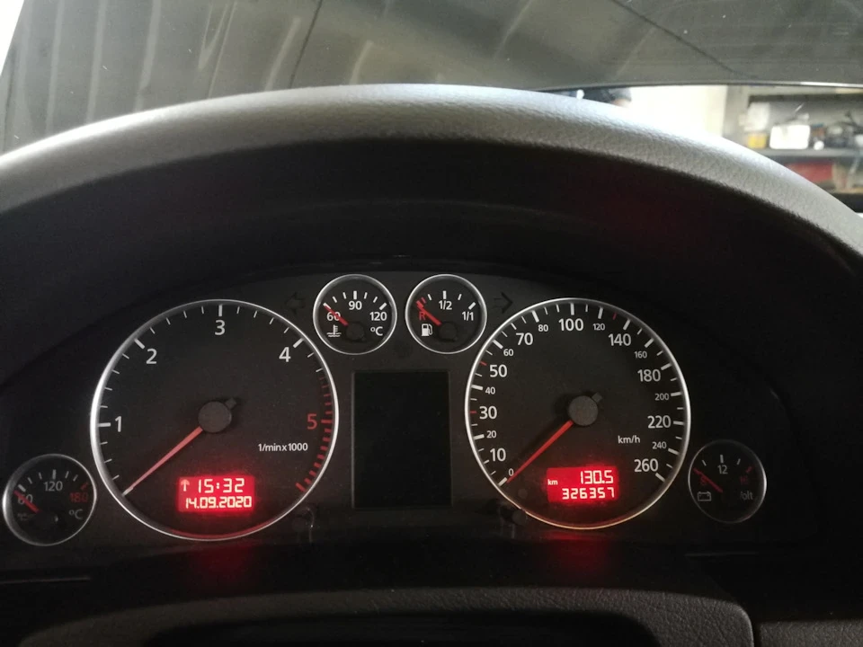 Заміна мастила Shell helix ultra 5w-30