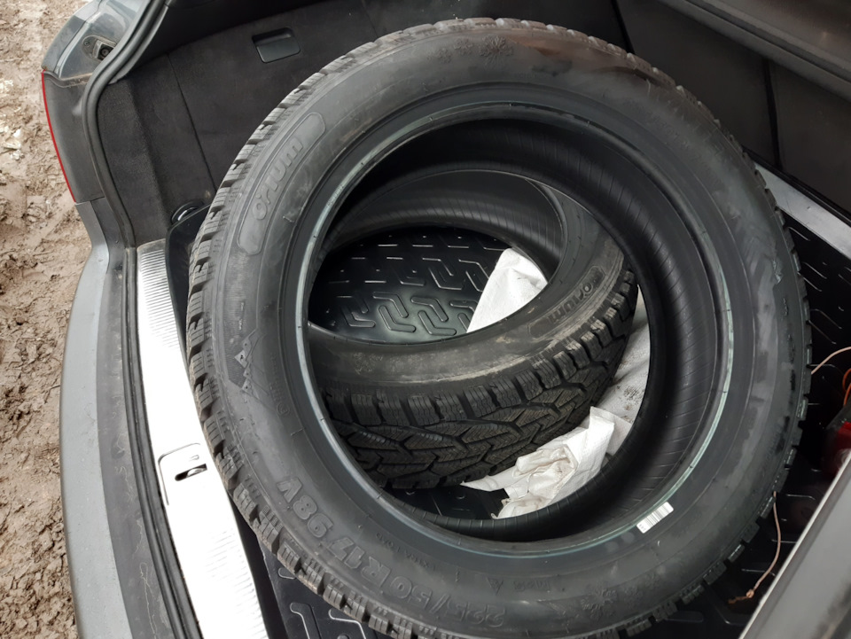 Нова гума на зиму 225/50 R17 Orium 4