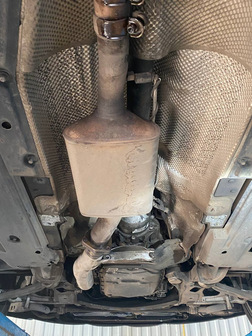 Установка Downpipe та спортивного вихлопу на дизель А6 С6 2
