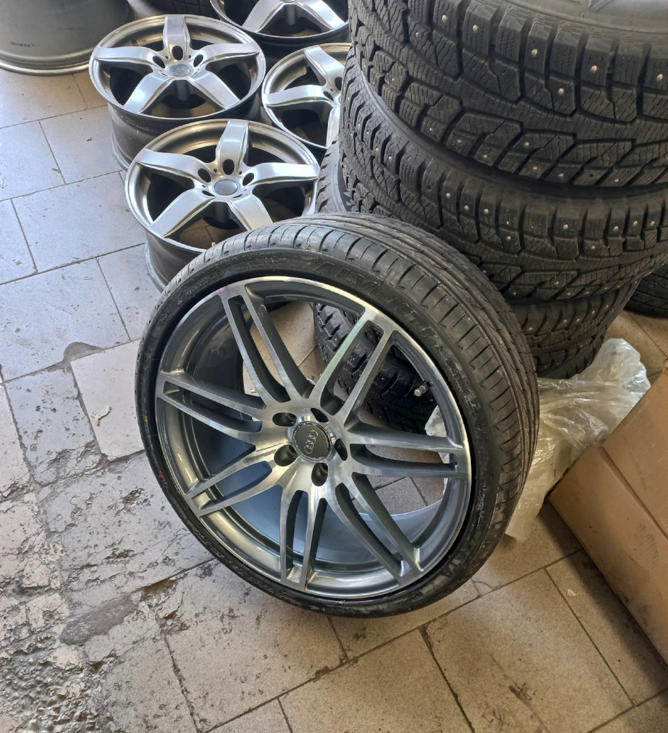 Audi r20 9j et37 + 275/30 r20 2