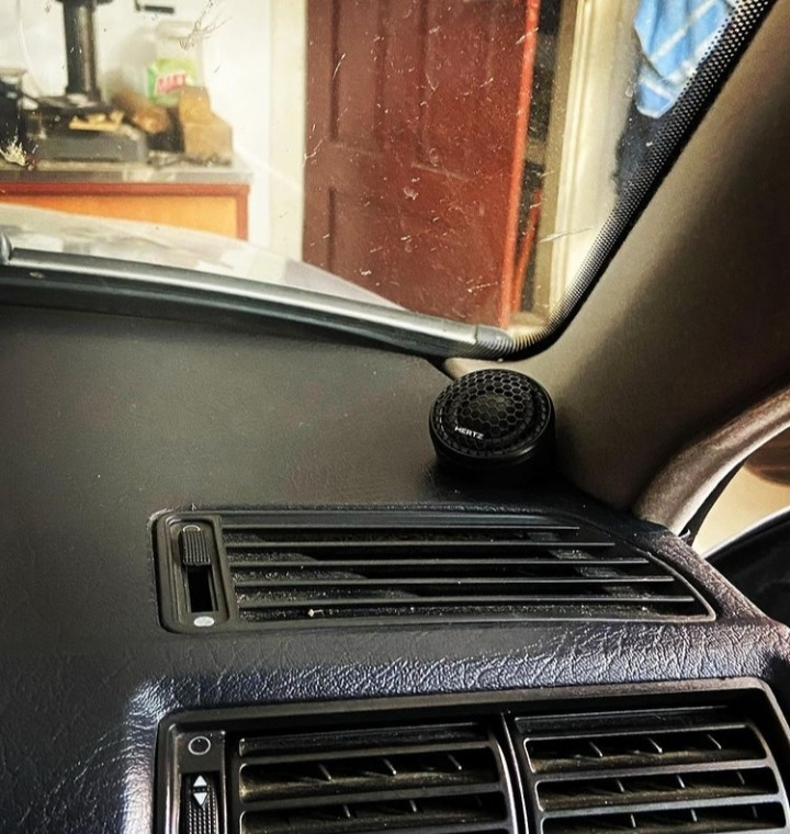 Звук акустика Audi A6 C4 2