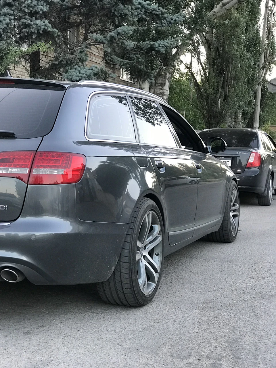 Нові тапки 19*9 та 33, 255/40 r19