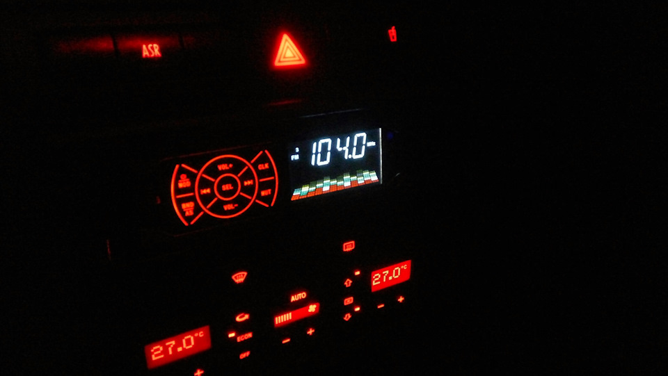 Вкинув китайську автомагнітолу - задоволений)))) 1