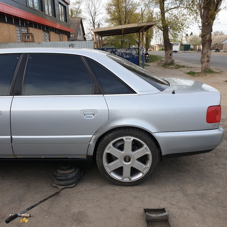 Avus R18 2